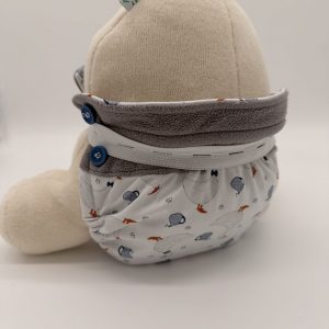 Miniflexi am Wickeldummi von hinten