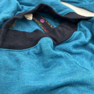 Abhaltestrampler öffnung hinten