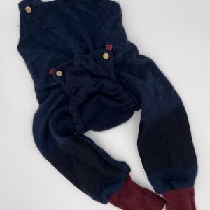 Latzhose zum Abhalten in Blau